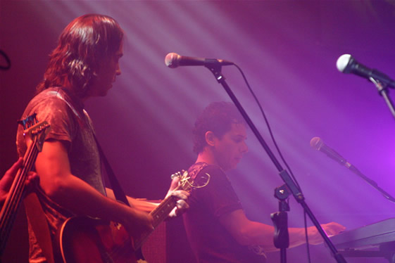 los ultimos heroes voce may 07